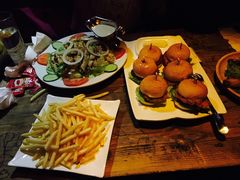 -Helens海伦司小酒馆(津湾广场店)