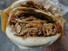 -烤鸭肉夹馍鸭汤店