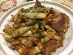 -巷子里小酒馆(西三道街店)