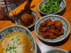 -老外婆本帮面(塔城路店)