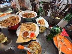 -川流不息·地道川菜·小龙虾(松东路店)