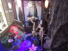 -韵秋荷(宝山龙湖天街店)
