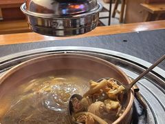 -阿山卓·野生菌火锅·纳西火塘烤肉