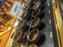 自助调料区-呷哺呷哺(万达新世界店)