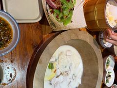 -滇香肴·云南菜蒸汽石锅鱼(云南北路店)