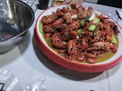 -云晓光头烧烤吧(盛夏店)