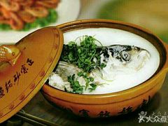 -天乐农家鱼头王(天目湖店)