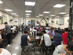 大堂-崇德楼水盆牛羊肉泡馍馆(文艺路店)