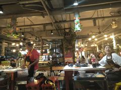 大堂-钢管厂歆瑞源油卤串串香(春熙路太古里店)