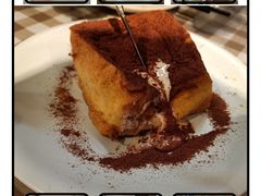 -新大咀港式茶餐厅(宝山万达店)
