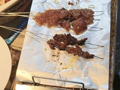 -喝丢一只鞋海鲜烧烤·海肠捞饭(市场店)