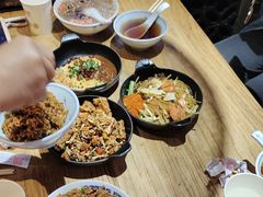 -怪噜范·老贵阳街头名小吃(鸿通城店)