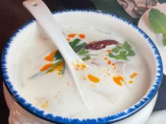 酸辣椰汤鸡-帕蓝·暹罗料理(大学路店)