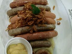 -皇冠自酿啤酒坊(中国红街5号楼店)