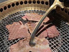 -铭牛烧肉·和牛海鲜自助(高新月牙湖店)