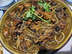 -老码头黑皮肘子锅包肉(赣水路店)