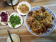 -壹阁胡羊焖饼(特色小吃街店)