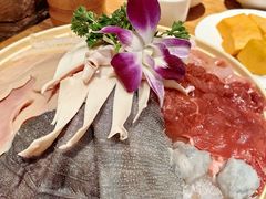 -城墙拐拐火锅(三峡广场黑金冠店)
