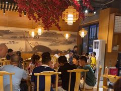 -肖肖酸萝卜鱼火锅(总店)