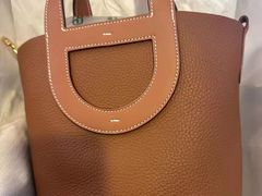 -小飞侠奢侈品回收 寄卖 养护(宝山宝龙广场店)