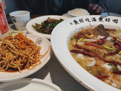 -江渔儿酸菜鱼(奥园广场金发购物中心店)