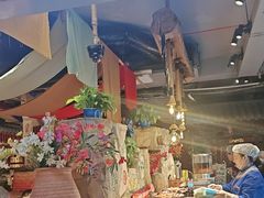 -老牌坊云南鱼豆花火锅(嵩山店)