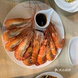 偶然的机会去罗马湖附近 正好来吃饭