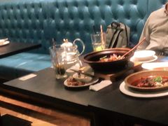 -鹊玥·粤菜小馆(汇智国际商业中心店)