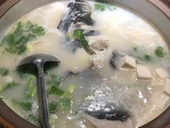 -姜君·千岛湖鱼头馆(浦东大道店)