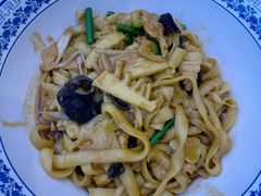 过油肉炒刀削面-晋府大酒店