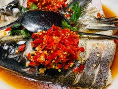 剁椒鱼头-湘阁里辣(南岭购物广场店)