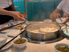 -粤顺渔坊·中山脆肉鲩火锅(清湖店)