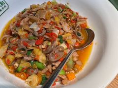 -费大厨辣椒炒肉(万家丽一店)