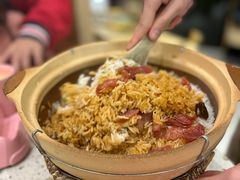 腊味煲仔饭-椰子营·椰子鸡火锅(万象里店)