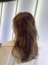 -PE SALON