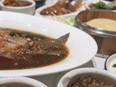 -梅利汴京烤鸭•开封豫菜地标店(东大街店)
