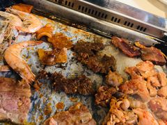 -爱客得牛排海鲜烤肉·火锅自助(春熙路黑金好店)