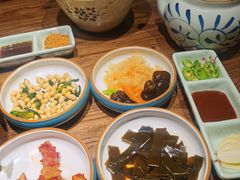 精品小菜-明洞阿姨·韩式酱蟹烤肉·创意料理(三元桥店)