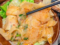 -阿山卓·野生菌火锅·纳西火塘烤肉