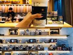 -星巴克臻选(济南恒隆店)
