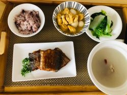 -海豚湾高端月子会所(黄浦店)