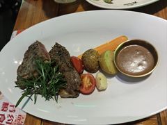 -Famous肥猫墨西哥音乐餐吧(五棵松华熙LIVE店)