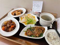 -贝美月子中心(半坡店)