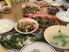 -老方桌烂蹄花川菜馆(九龙坡店)