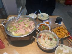 -肖四女乐山跷脚牛肉(世博源店)