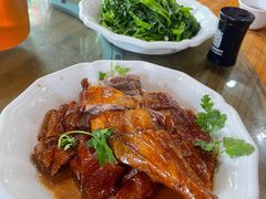 脆皮烧鹅-鹅公村食府(罗阳分店)