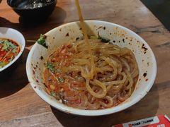 -万记麻辣烫国展总店
