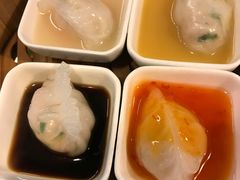 -新大咀港式茶餐厅(宝山万达店)