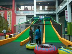 -蒙特利亲子乐园