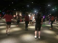 -威尔仕健身会所(古北1699店)